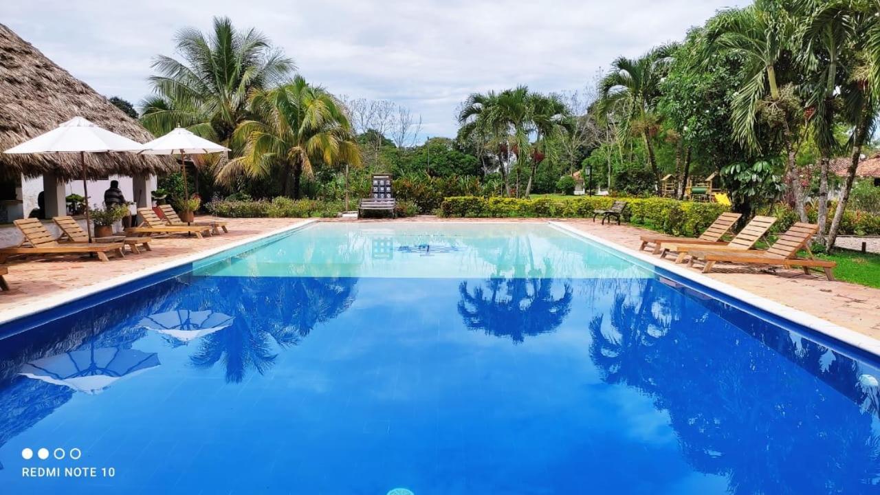 ויז'אוויסנסיו Hotel Campestre Arboretto מראה חיצוני תמונה