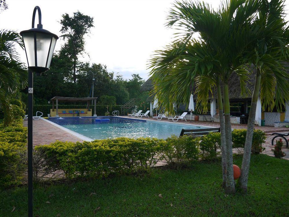 ויז'אוויסנסיו Hotel Campestre Arboretto מראה חיצוני תמונה