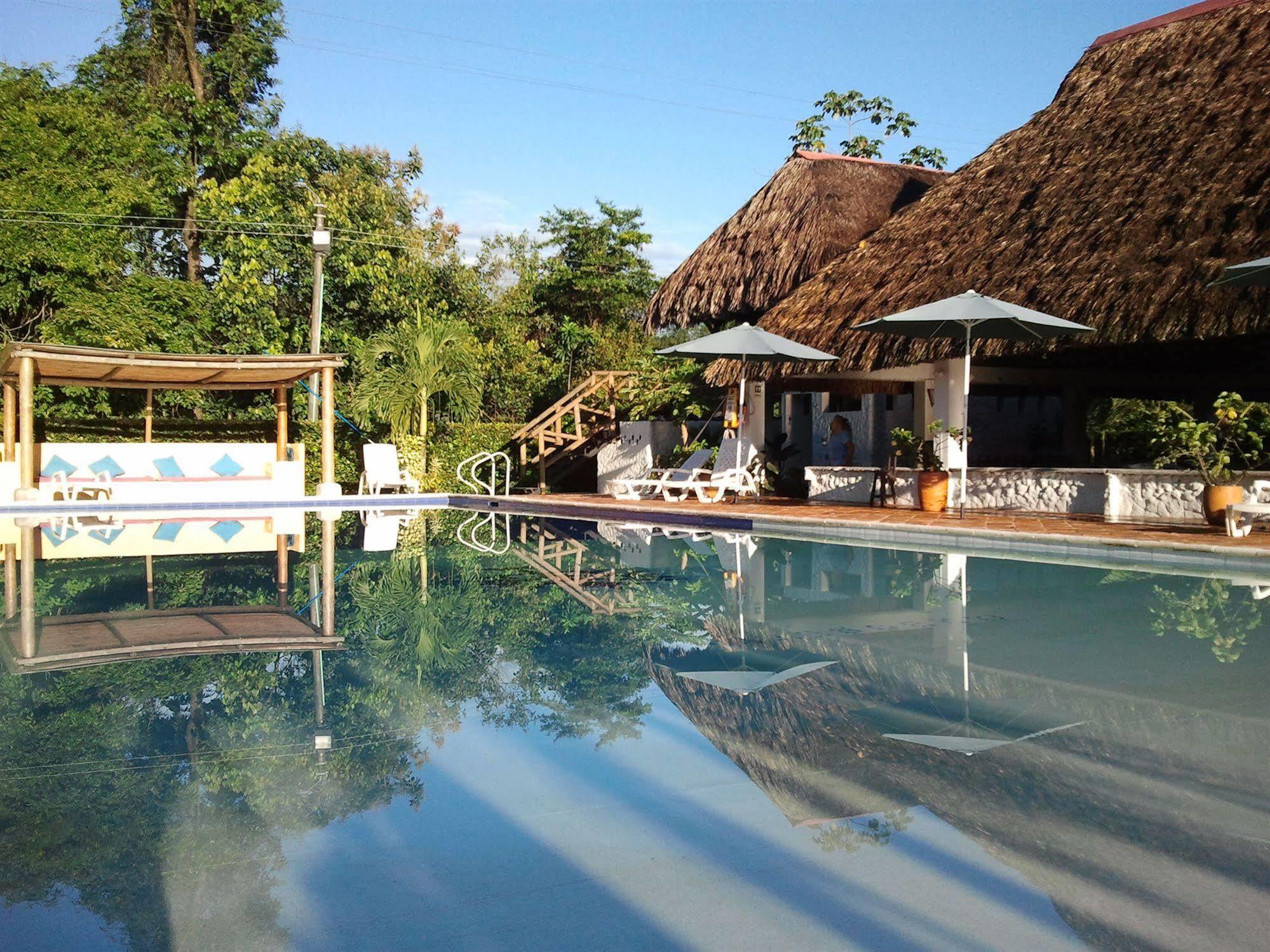 ויז'אוויסנסיו Hotel Campestre Arboretto מראה חיצוני תמונה