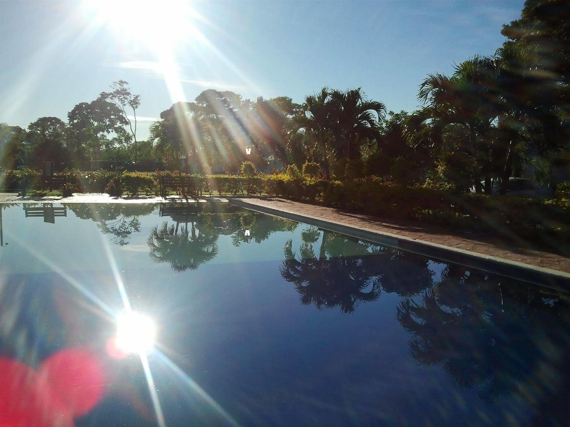 ויז'אוויסנסיו Hotel Campestre Arboretto מראה חיצוני תמונה