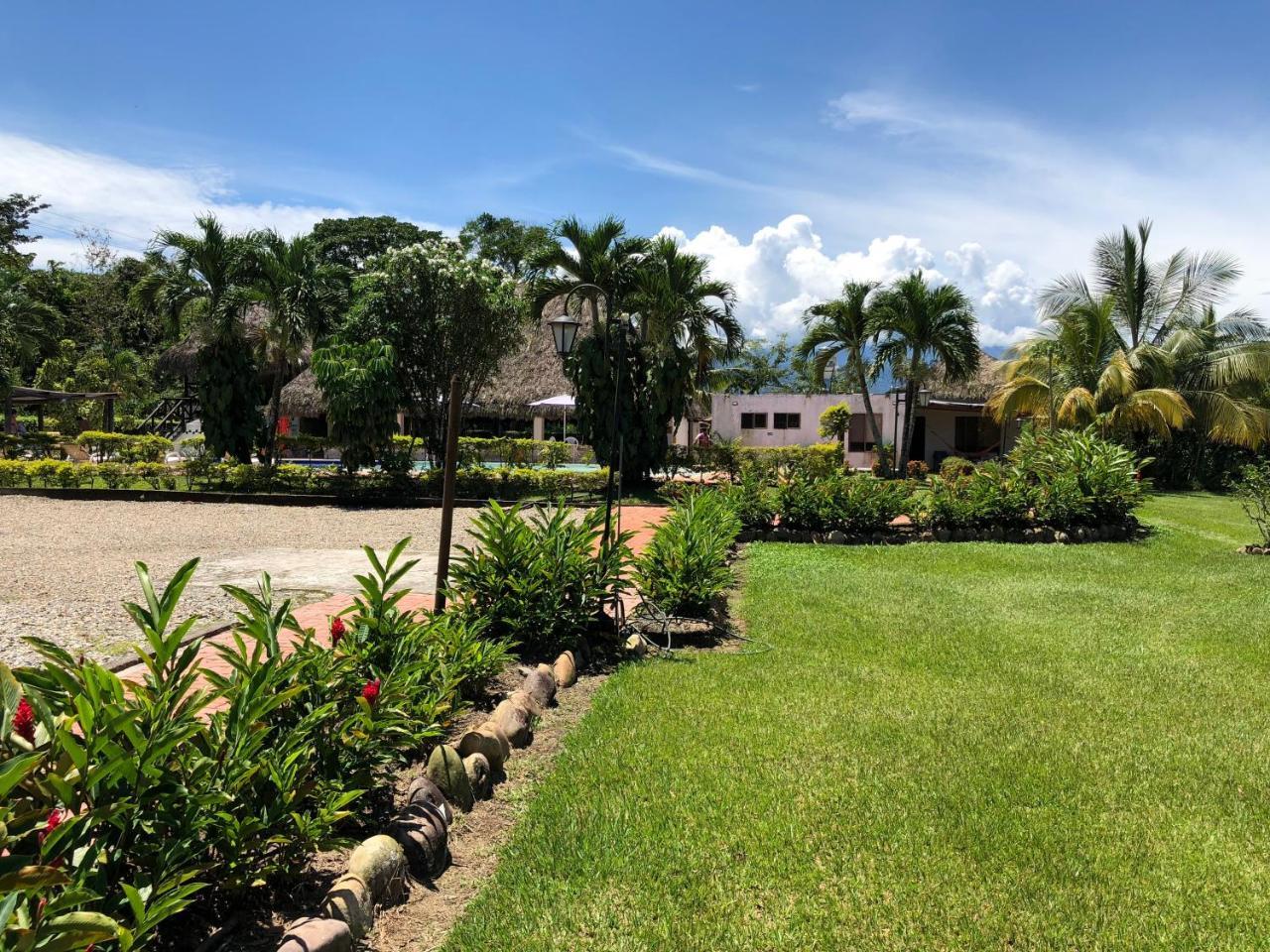 ויז'אוויסנסיו Hotel Campestre Arboretto מראה חיצוני תמונה