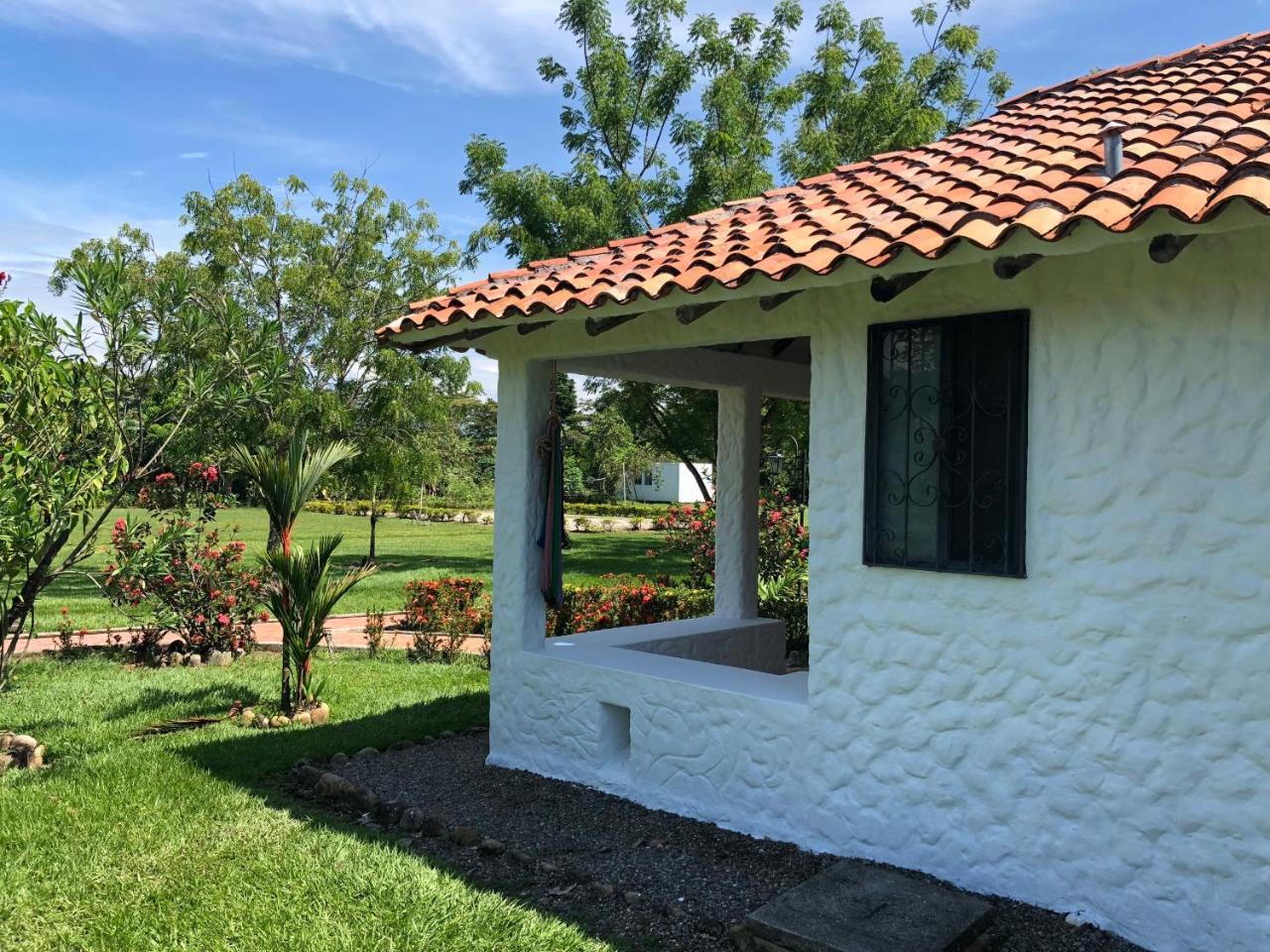 ויז'אוויסנסיו Hotel Campestre Arboretto מראה חיצוני תמונה